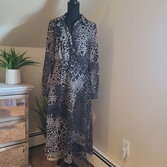 🖤 DKNY Leopard Print Chiffon Fit & Flare Midi Dress Black/Gray Size 6 - Picture 3 of 10